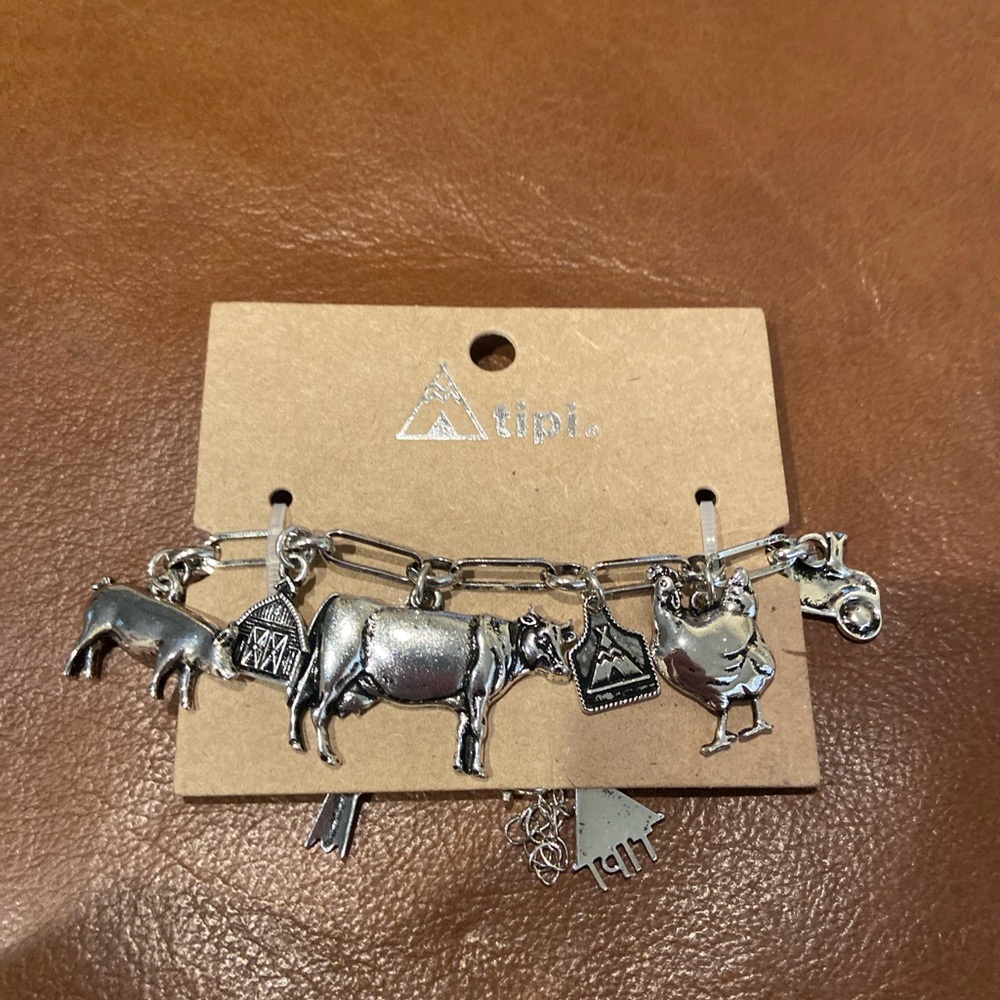 Silver tone Farm Animal Charm Bracelet